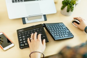 Best Ergonomic Keyboard Lifestyle GTP-0044W