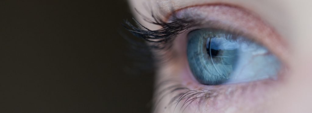 Blue eye 
